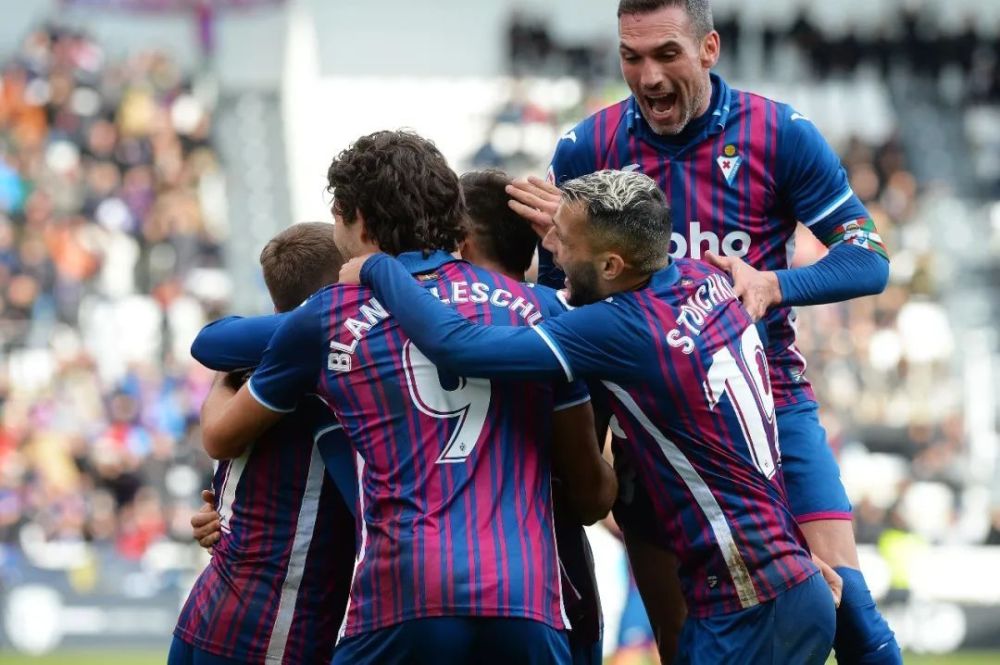 斯堡的防线 斯堡的防线