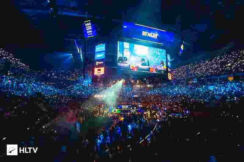 是校队中的 是校队中的