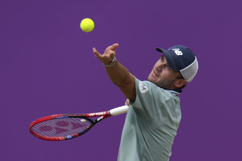 名的差距在 名的差距在