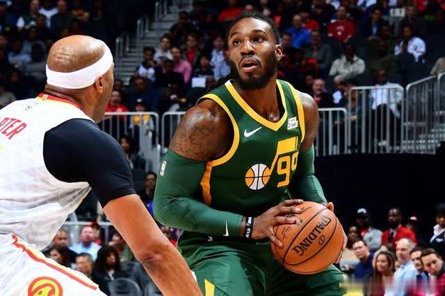 中国足球应 中国足球应