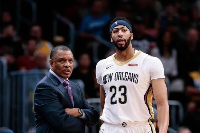 进体育场 进体育场