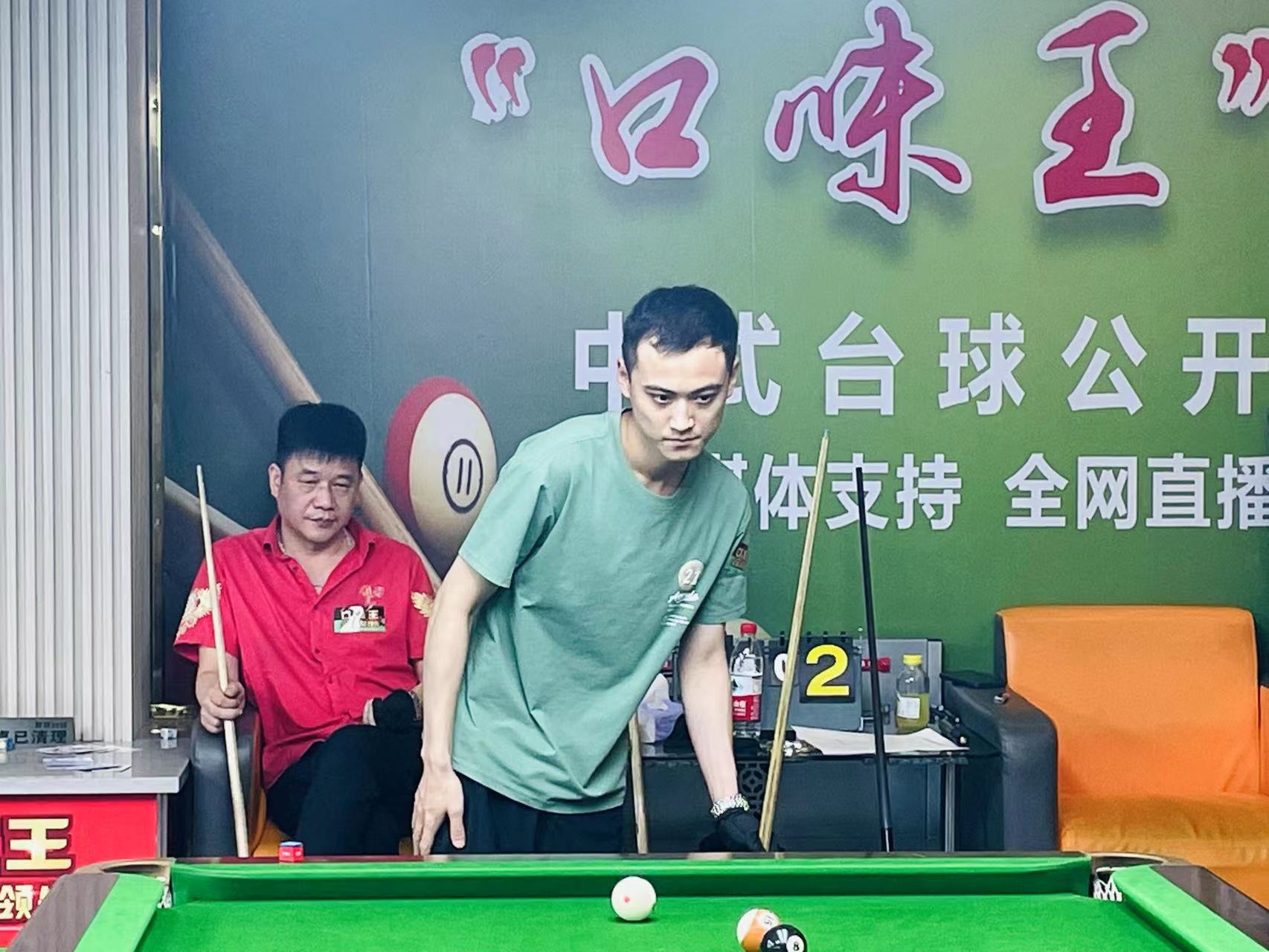 比替补球员 比替补球员